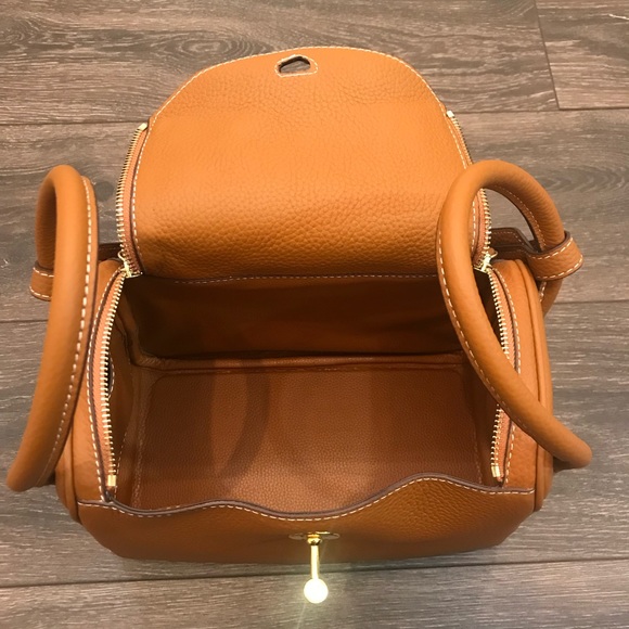 $Flaw Brown Genuine Leather Denver Handbag$ - Picture 9 of 10